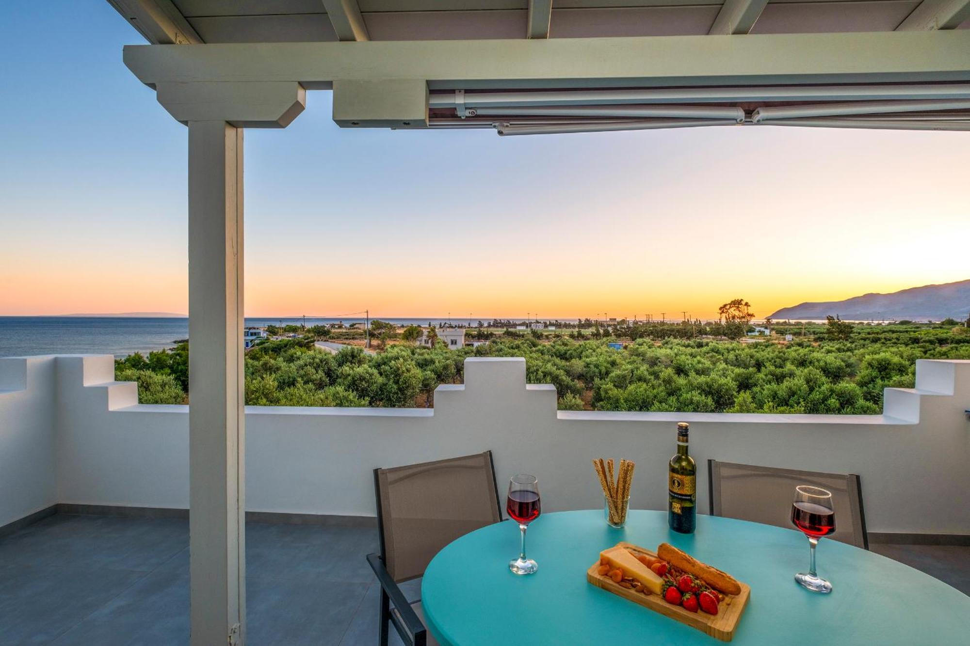 Apartment Paradisos *