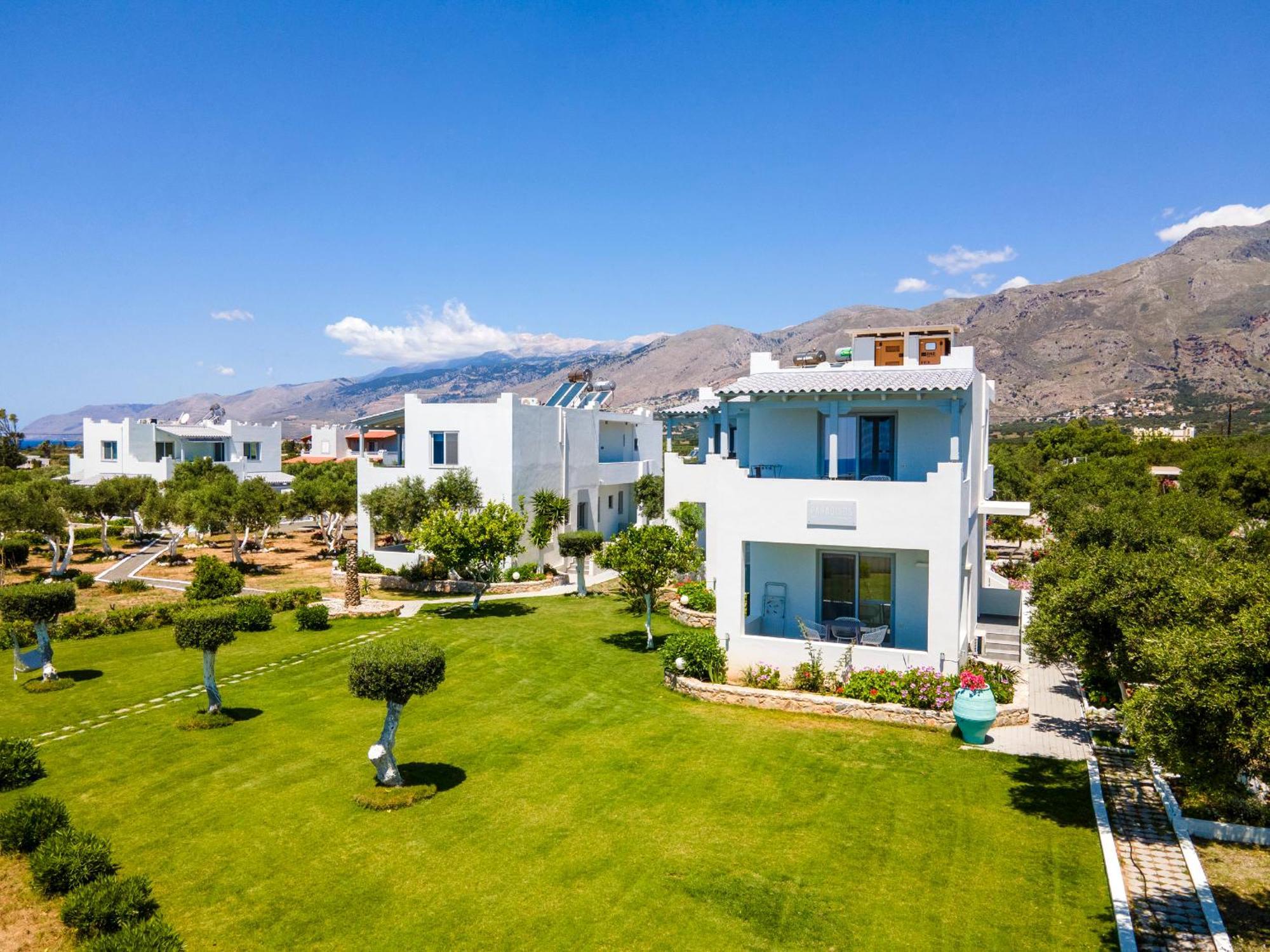 Paradisos Apartment